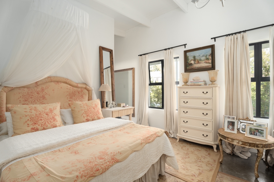 4 Bedroom Property for Sale in Mcgregor Western Cape